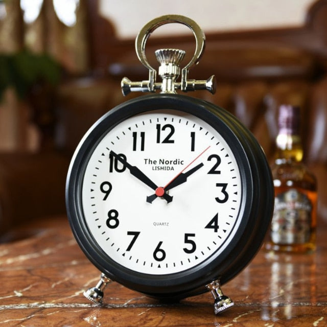 Large Nordic Metal Decorative Table Clock