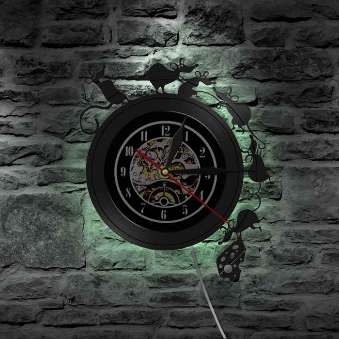 Modern Design Playing Rats Vinyl Record Wall Clock