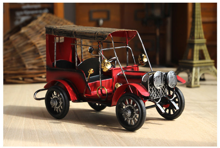 Metal Old Car Figurine Vintage Look Desk Decoration