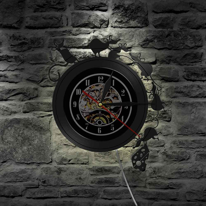 Modern Design Playing Rats Vinyl Record Wall Clock