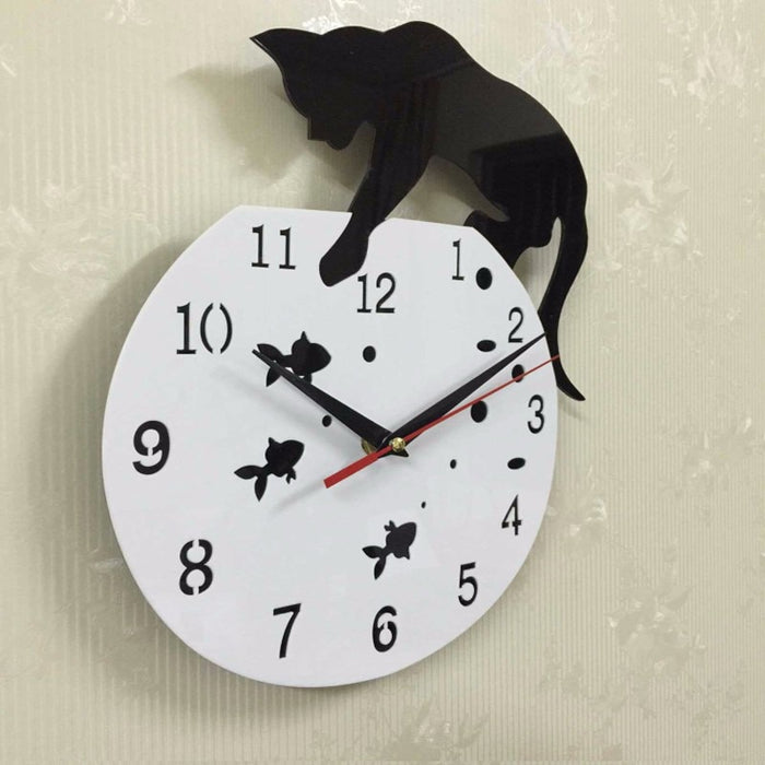 Fish Tank Cat Wall Clock