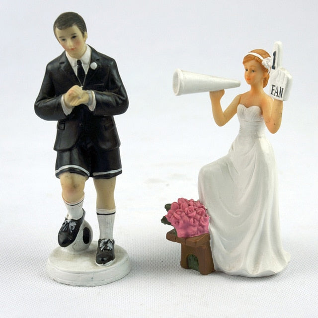 Cake Toppers Bride and Groom Funny Figurines Home Desk Decoration