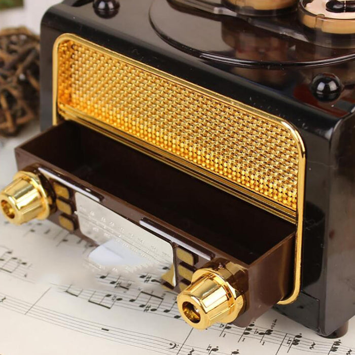Lovely Kissing Couple Music Box Desk Decor